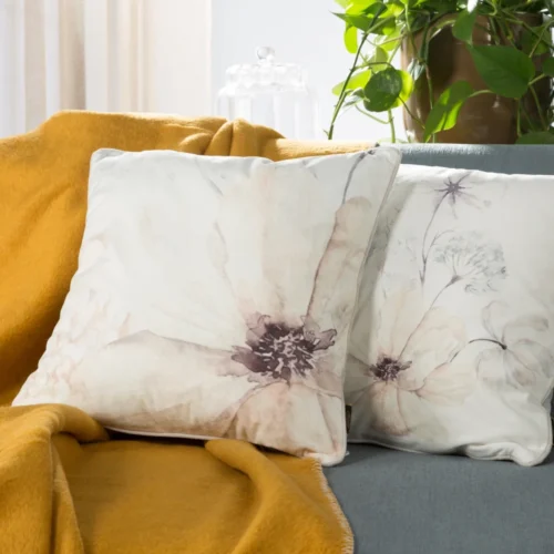 JA137-28b Velours kussenhoes met bloemen JA137-28