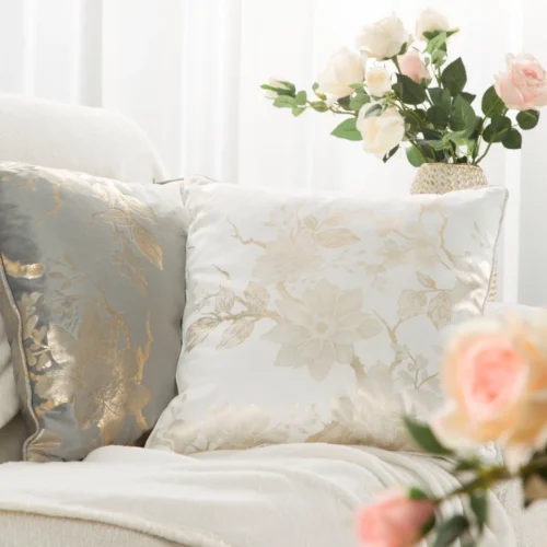 Velours kussenhoes met glanzende bloemenprint JA140-02