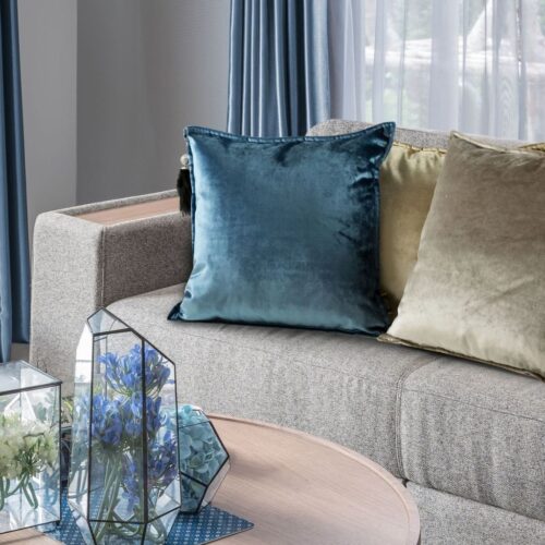 JQL-wsp Fluwelen kussensloop met decoratief kwastje JQL-04