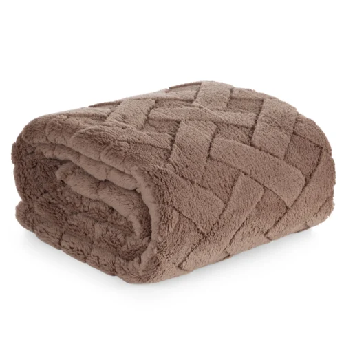 K167-02b Deken teddy reliëf met visgraatmotief K167-02