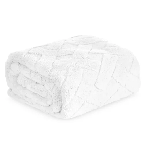 Deken teddy reliëf met visgraatmotief K167-05