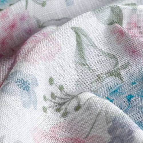 Tafelkleed met geprint bloemmotief OKF-05