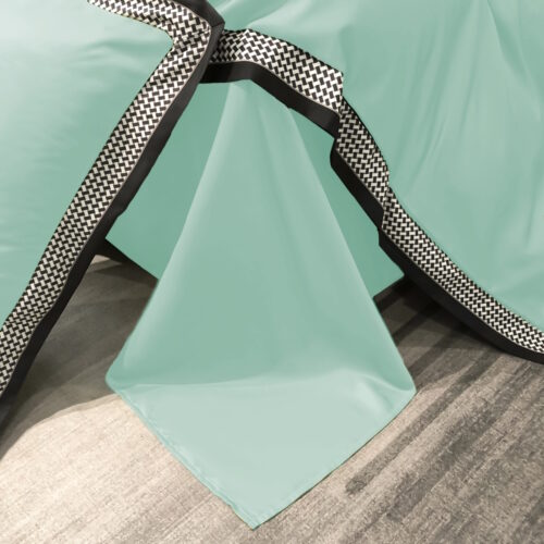 PGP-03c. Dekbedovertrek met decoratieve biezen PGP-03