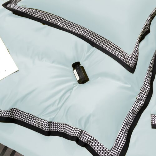 PGP-05b Dekbedovertrek met decoratieve biezen PGP-05