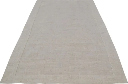 Rechthoekige beige tafelloper die linnen imiteert OHJ19-1