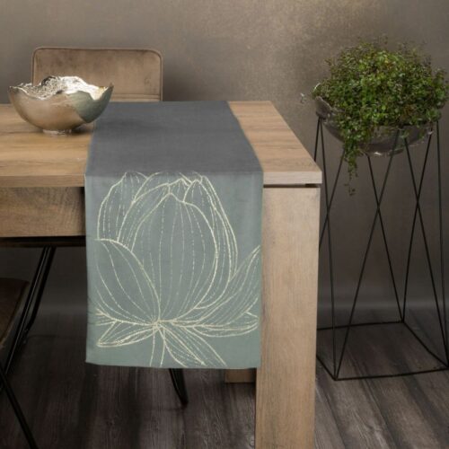 OIF-11a Fluwelen tafelloper met bloemenprint OIF-11