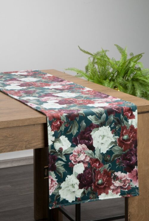 Decoratieve fluwelen tafelloper met bordeauxrode bloemen OIU-02