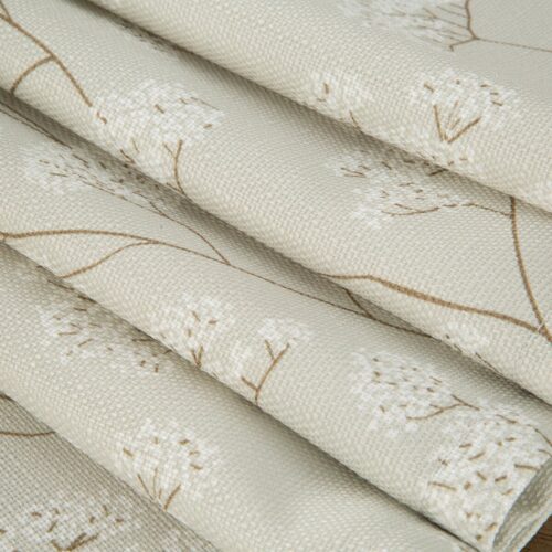 OIX-02a Tafelloper met witte bloemenprint OIX-02