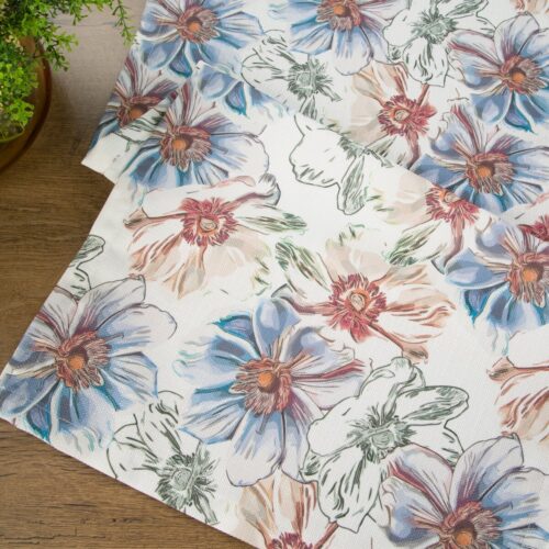 OIX-03c Loper met blauwe bloemenprint OIX-03