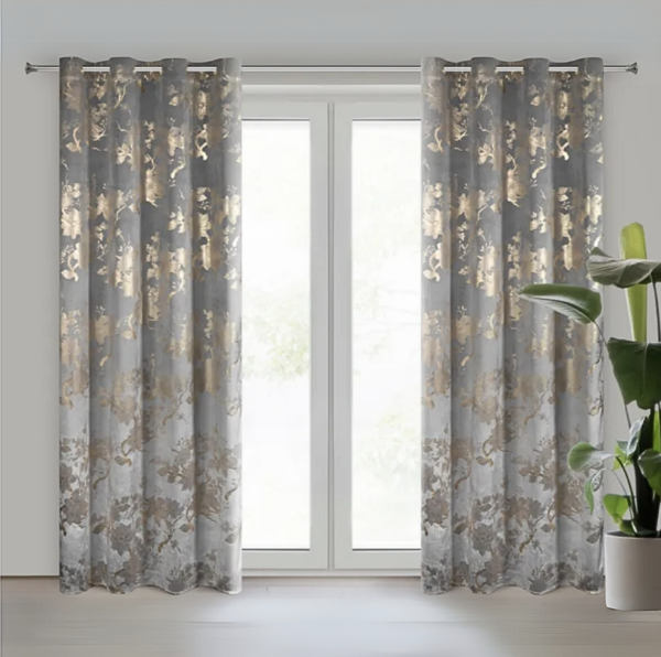 Velvet Gordijn met Gouden Bloemenprint