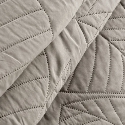 Gewatteerde Velours Sprei met Bladeren - Beige