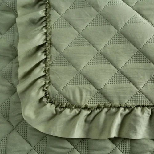 810px_NLP-01A Gewatteerde Sprei met Ruches - Sage Green