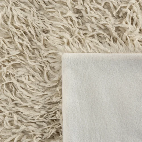 K181-01c Dubbelzijdige deken van bont K181-01 beige