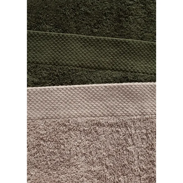 810px_RF11-01c Katoenen Handdoek met Decoratieve Rand - Beige