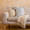 Kussensloop met decoratieve kwastjes J02A-01
